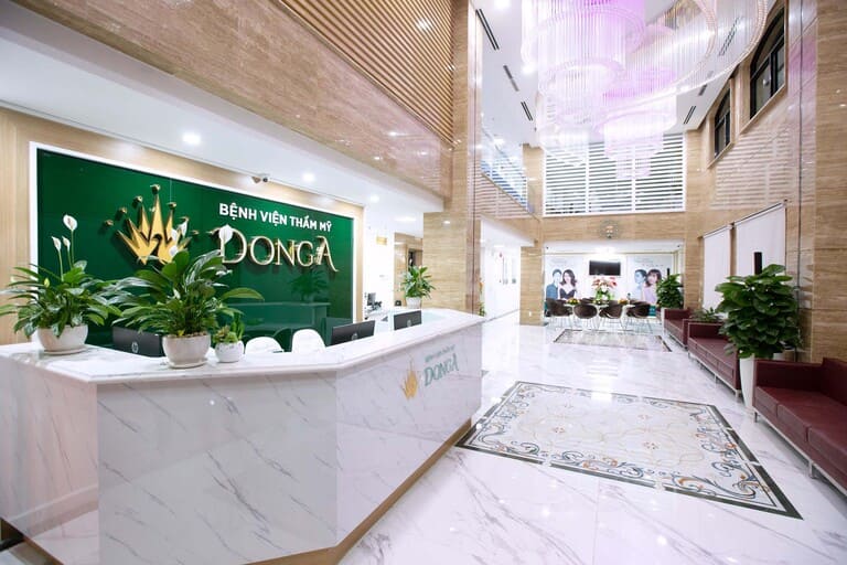 spa điều trị mụn lưng
