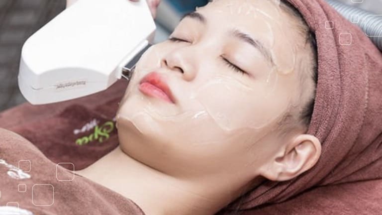 các phương pháp trị thâm mụn tại spa an toàn