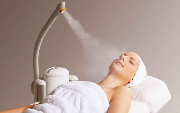 liệu trình trị mụn thâm tại spa